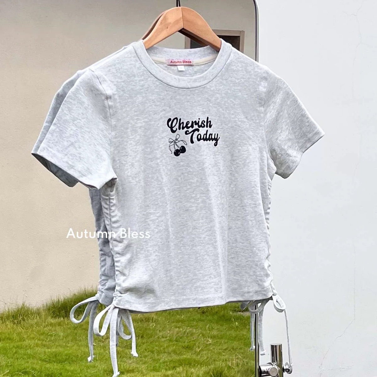 Autumn Bless チェリーリンクコーデTシャツ & デニムサスペンダースカート(ヘアアクセ・バンダナ付き)| Cherry Matching T-Shirt & Denim Suspender Skirt (with Hair Clip or Bandana)| Cherry T-Shirt & Denim Suspender Skirt (Family Matching Outfit)