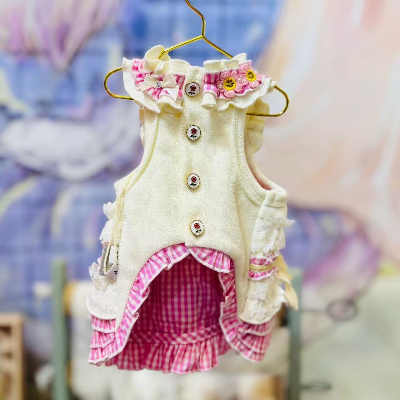 Elsamilu White & Pink Ruffle Pet Dress – Heart & Bow Design Outfit for Small Dogs & Cats