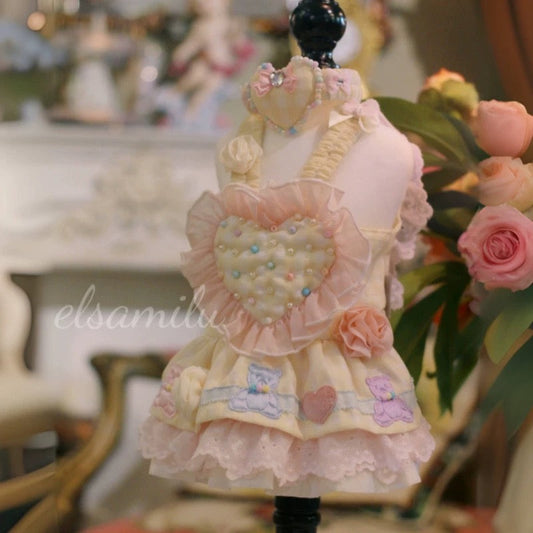 Elsamilu Lovely Heart Romantic Pet Dress Set – Beige Lace Outfit with Necklace for Small Dogs & Cats