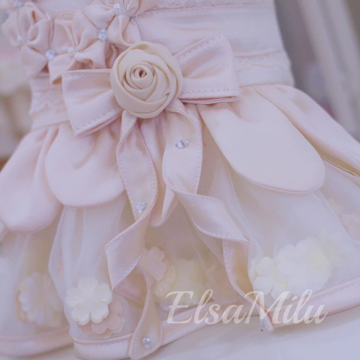 Elsamilu Lace Garden Romance Pet Dress – Elegant Lace Princess Outfit for Small Dogs & Cats